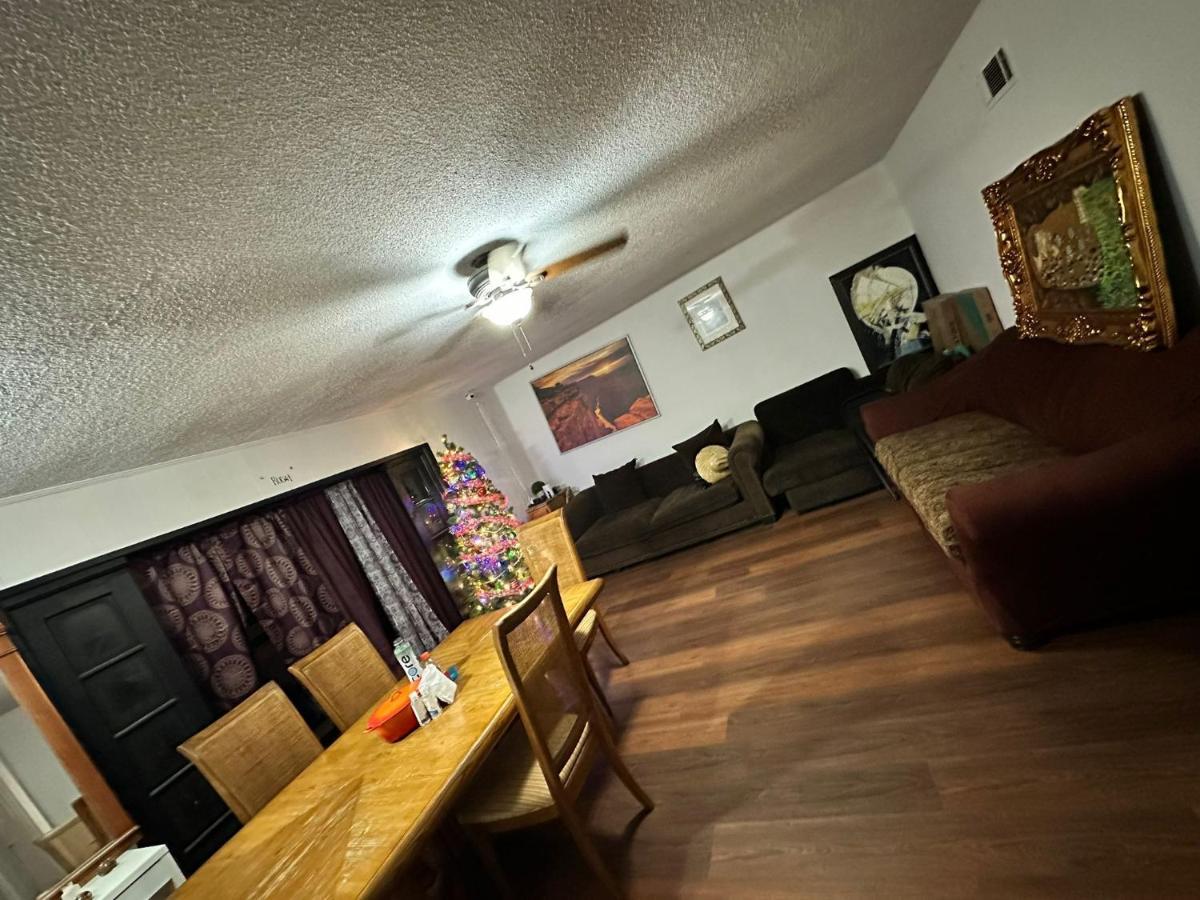 Zen Home Santa Ana Luaran gambar